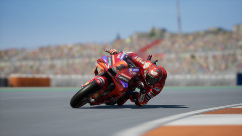 9282-motogp-24-5